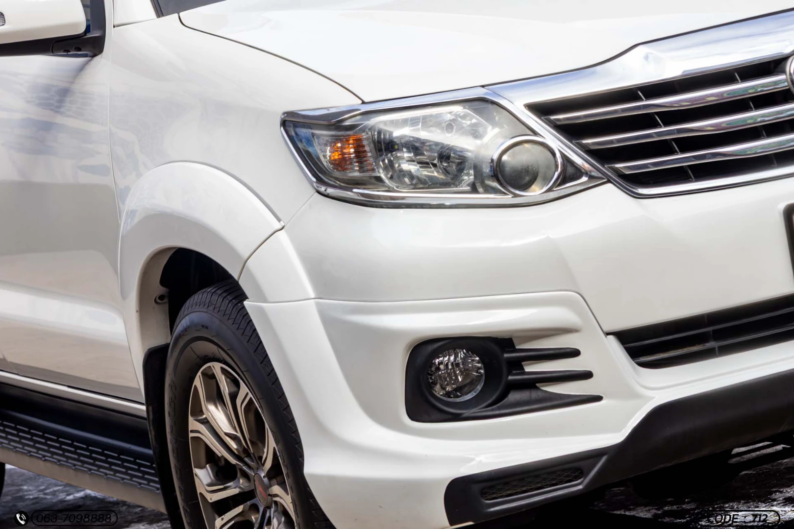 Toyota FORTUNER 2.5 V VNT 2WD (CHAMP) - ภาพย่อที่ 5