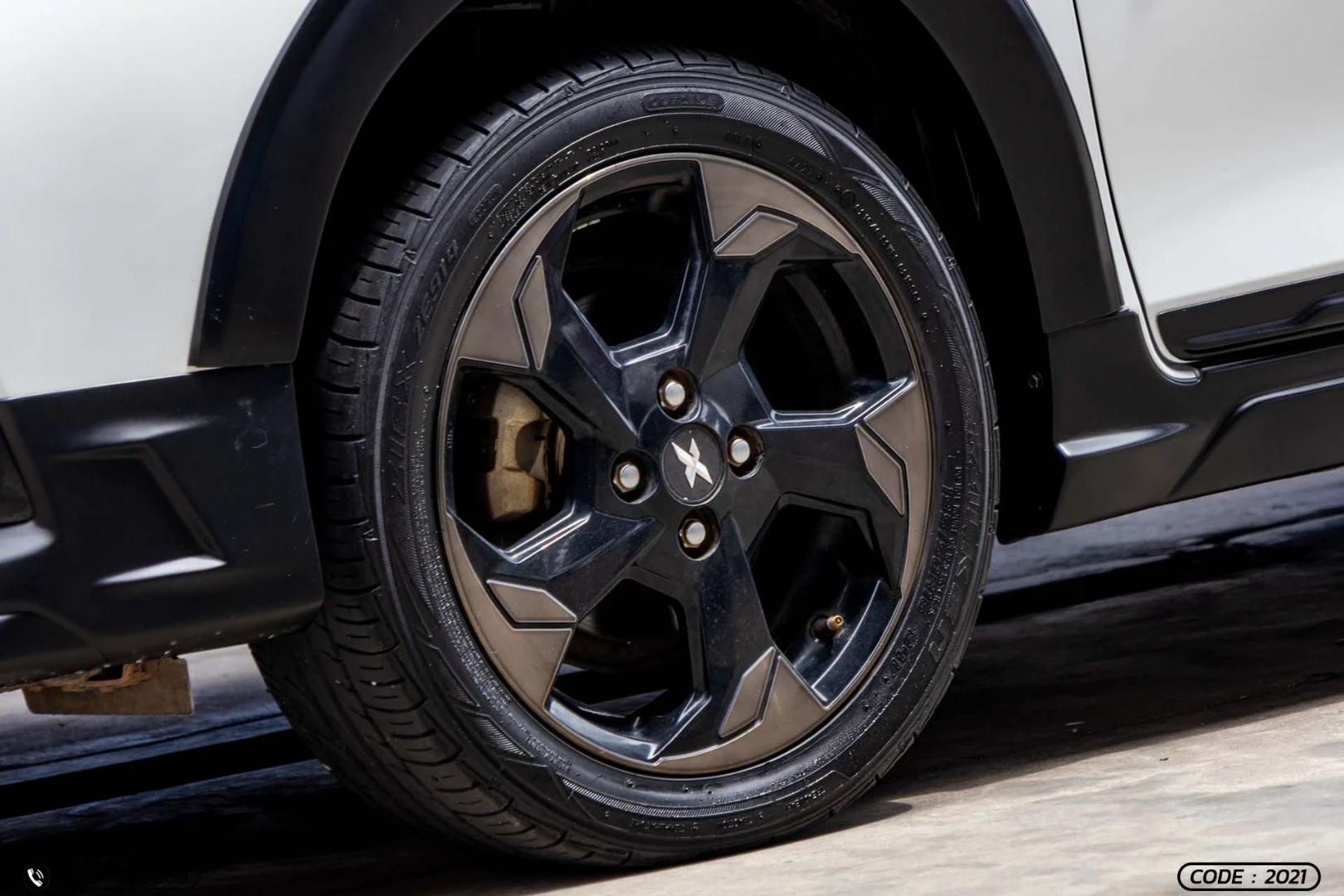 Toyota YARIS 1.2 SPORT PREMIUM X (BLACK ROOF) X-URBAN (MY20) (MNC) - ภาพย่อที่ 6