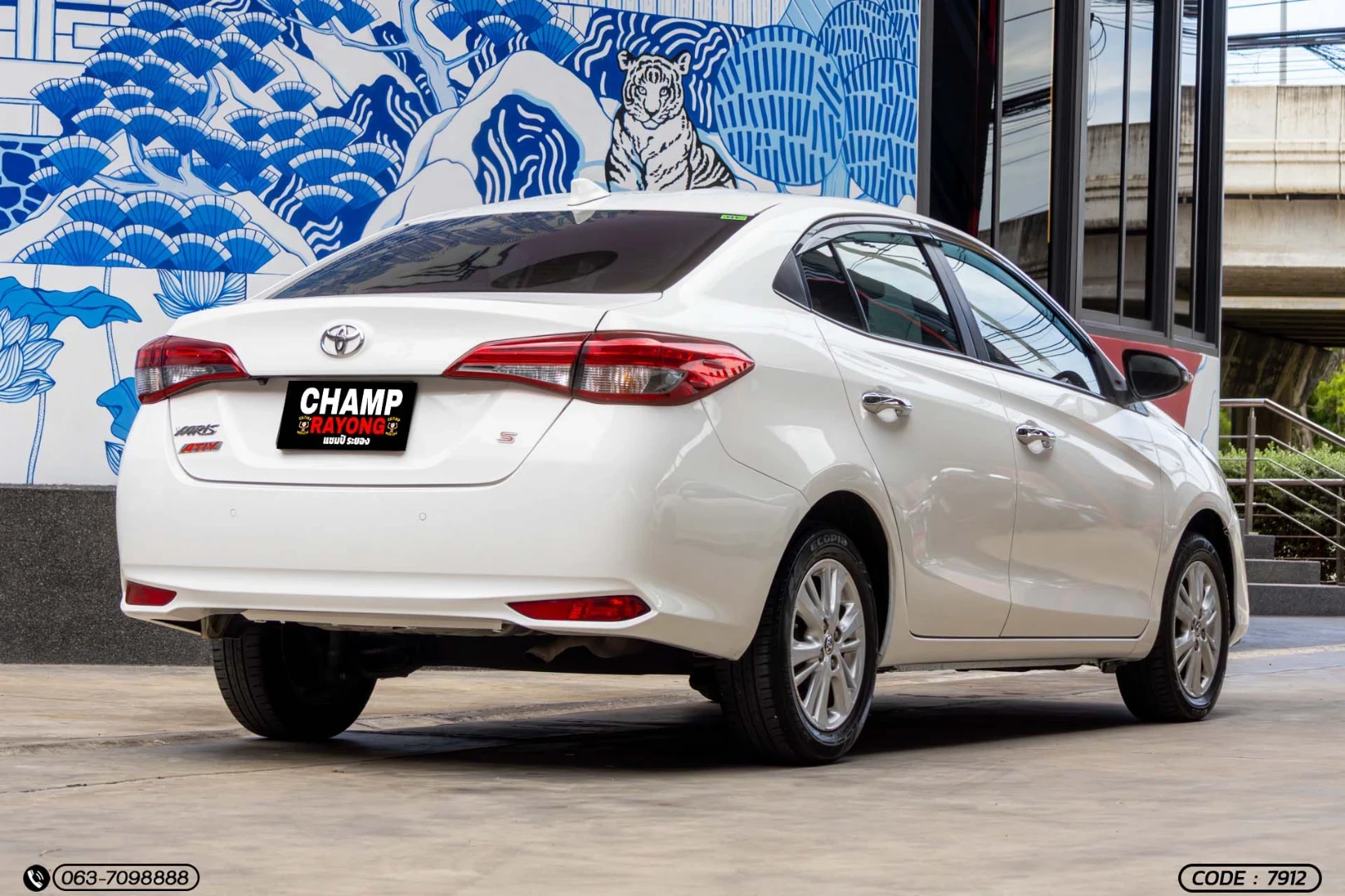 Toyota YARIS ATIV 1.2 S - ภาพย่อที่ 6