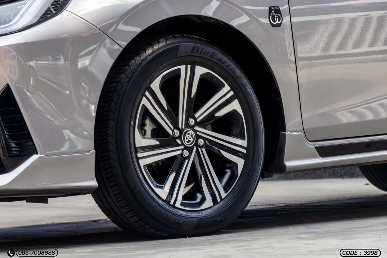 Toyota YARIS ATIV 1.2 PREMIUM (MY22) - ภาพย่อที่ 6