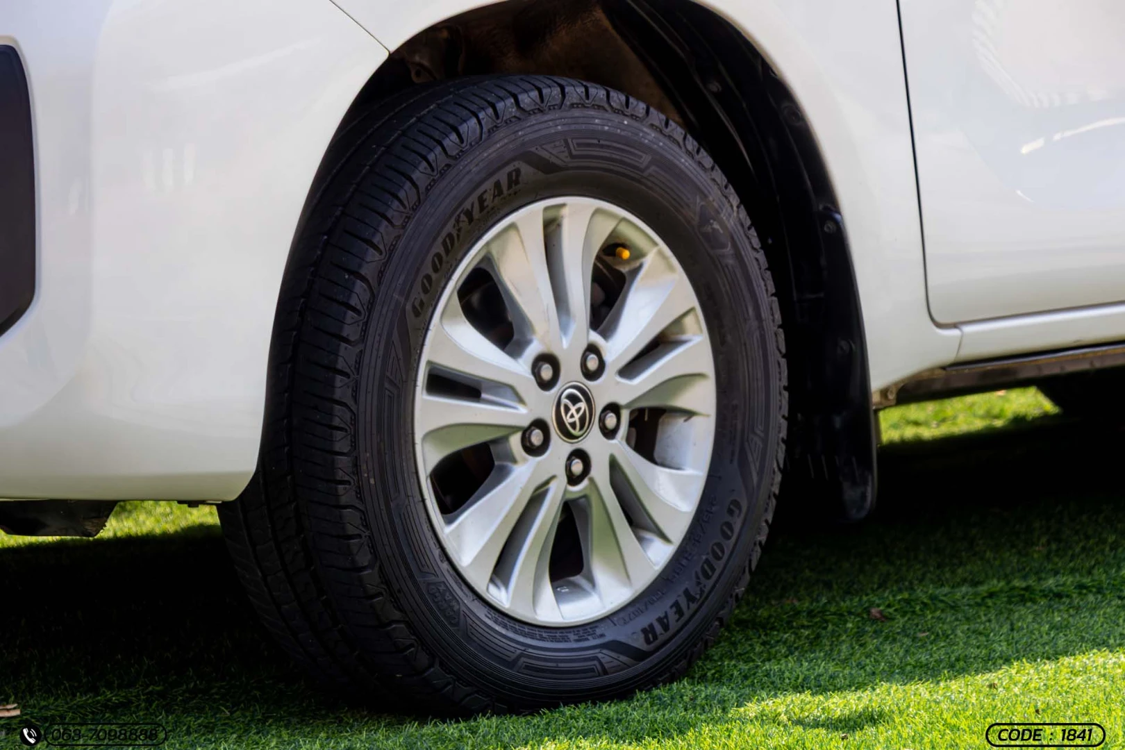 Toyota HILUX REVO DOUBLE CAB 2.4 MID Z EDITION (MY20) - ภาพย่อที่ 6