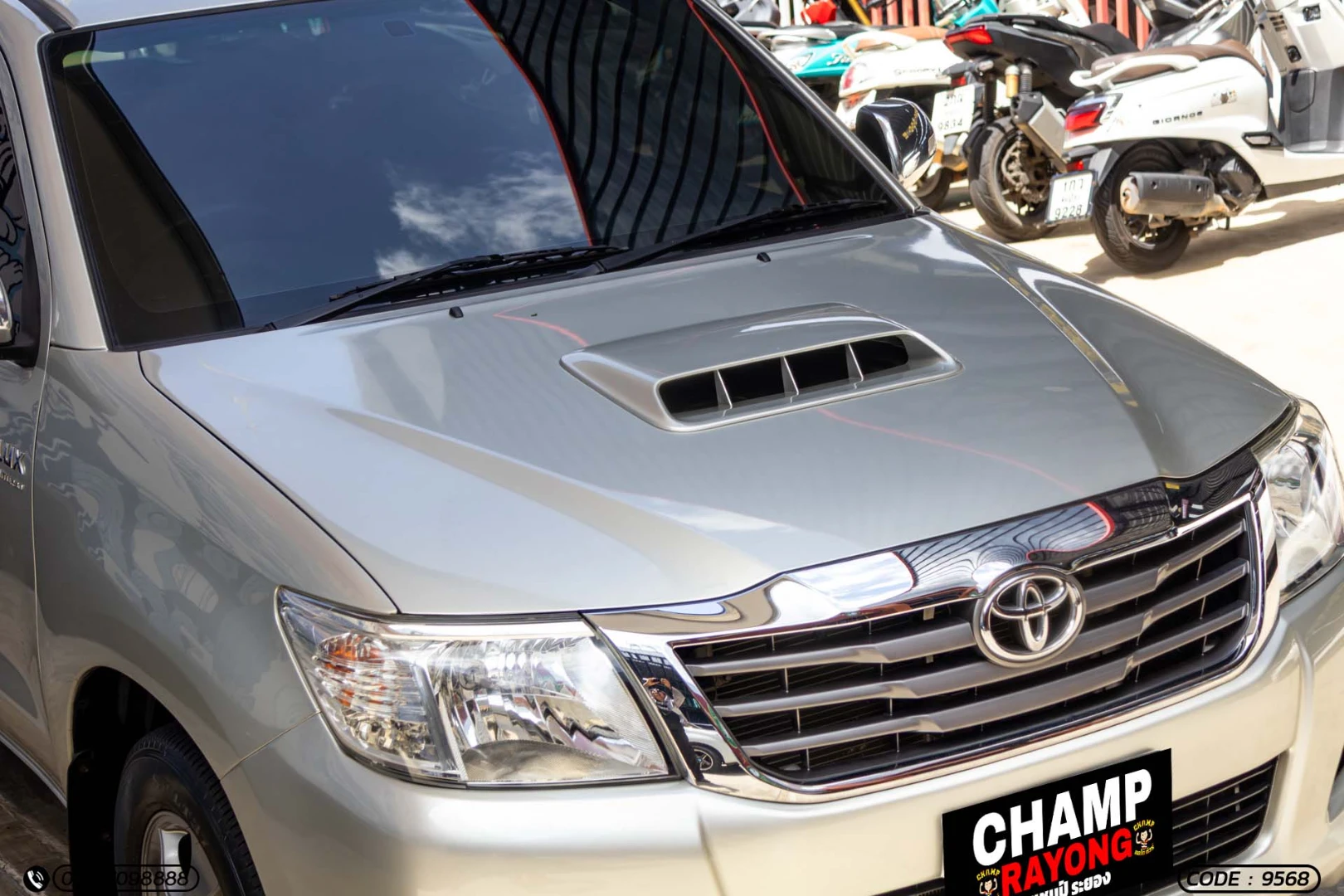Toyota HILUX VIGO CHAMP DOUBLE CAB 2.5 E VNT - ภาพย่อที่ 6