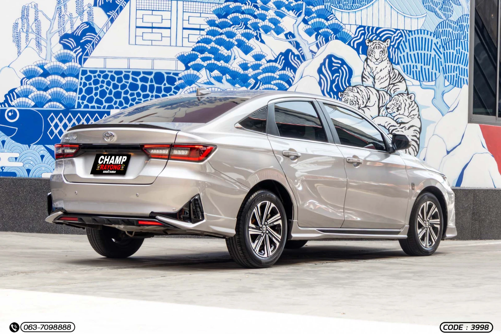 Toyota YARIS ATIV 1.2 PREMIUM (MY22) - ภาพย่อที่ 7