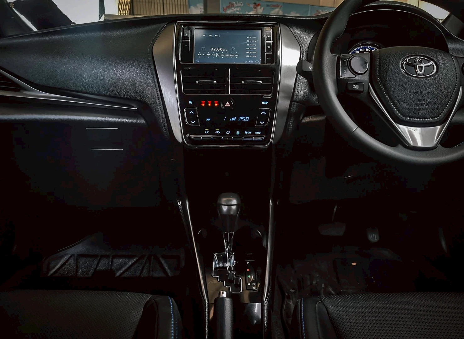 Toyota YARIS 1.2 SPORT PREMIUM (BLACK ROOF) (MY20) (MNC) - ภาพย่อที่ 8