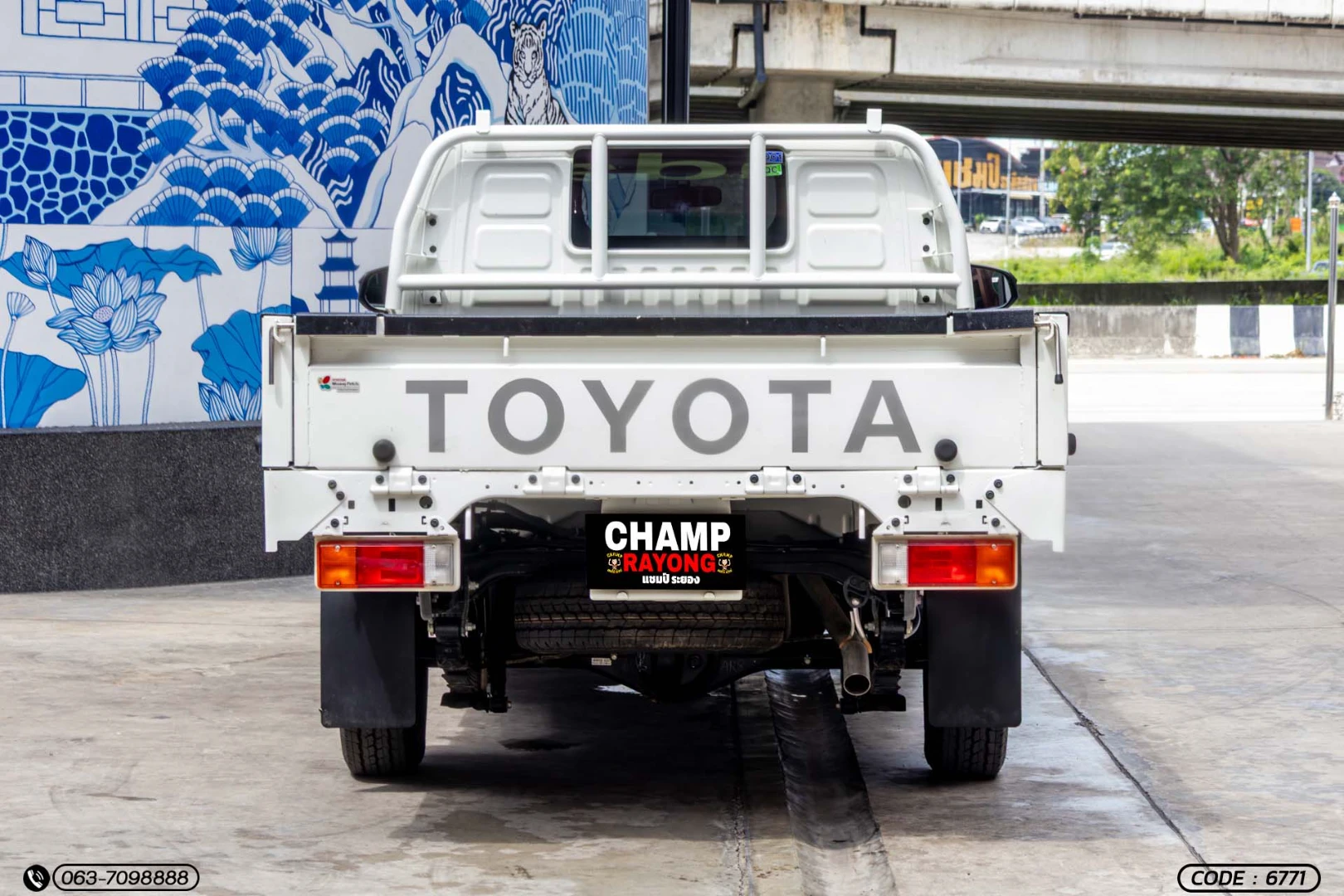 Toyota HILUX CHAMP 2.4 LWB C&C - ภาพย่อที่ 7