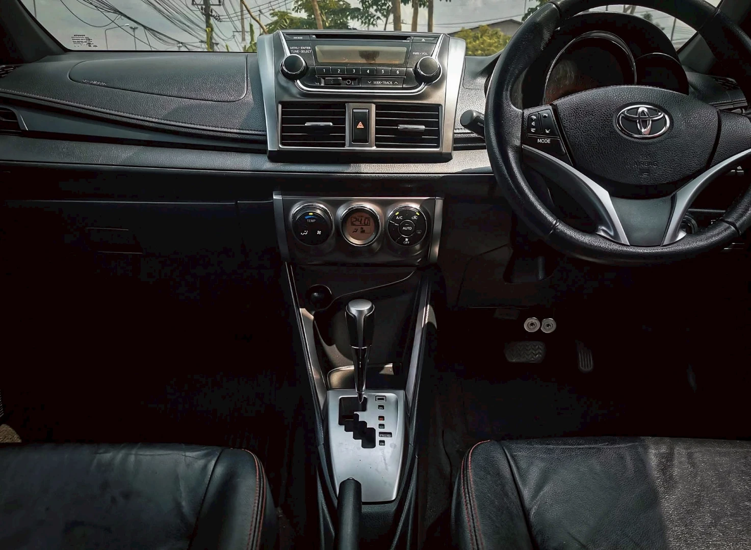 Toyota YARIS 1.2 G - ภาพย่อที่ 8