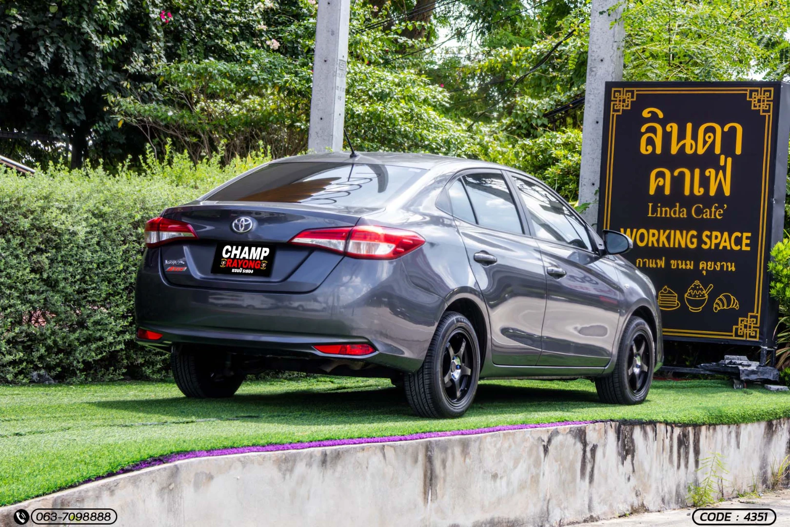Toyota YARIS ATIV 1.2 J - ภาพย่อที่ 7