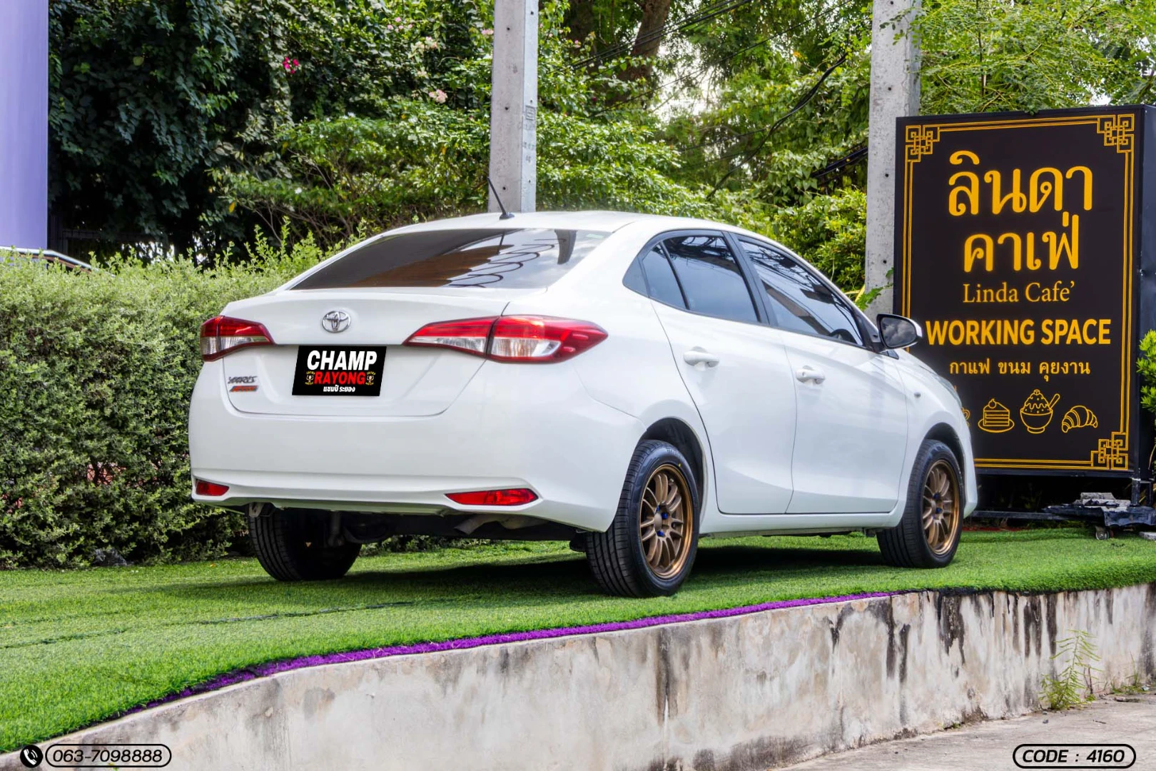 Toyota YARIS ATIV 1.2 J - ภาพย่อที่ 7