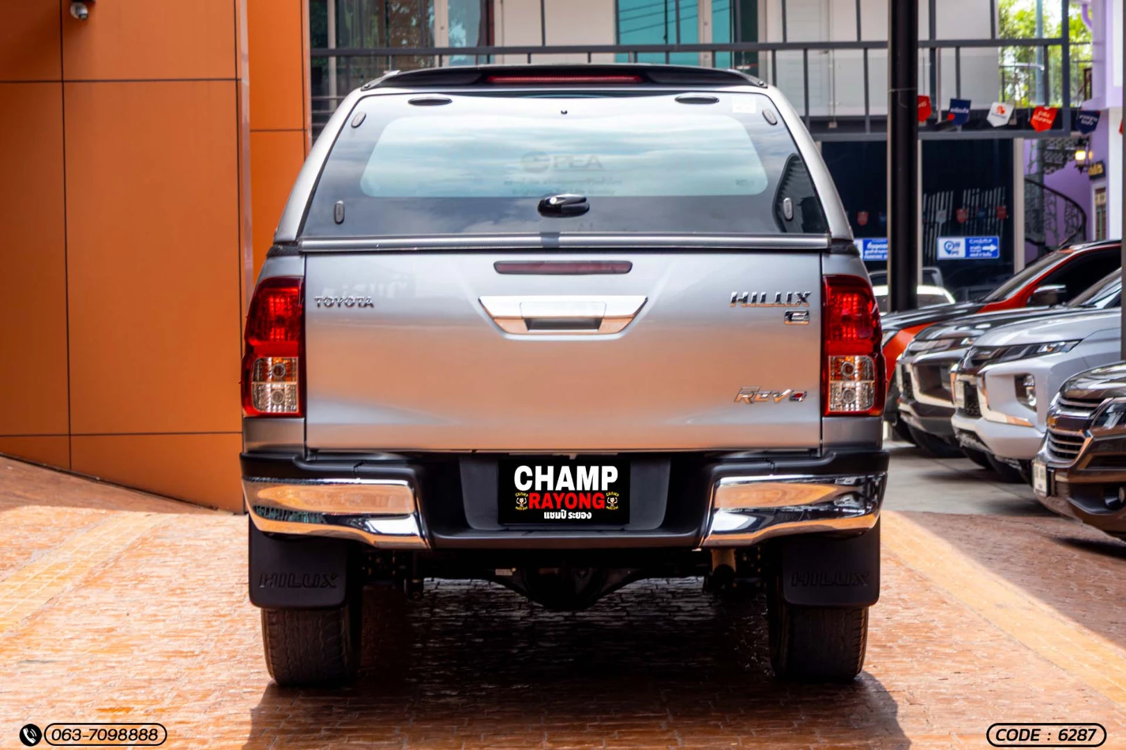 Toyota HILUX REVO DOUBLE CAB 2.4 E PRERUNNER - ภาพย่อที่ 8