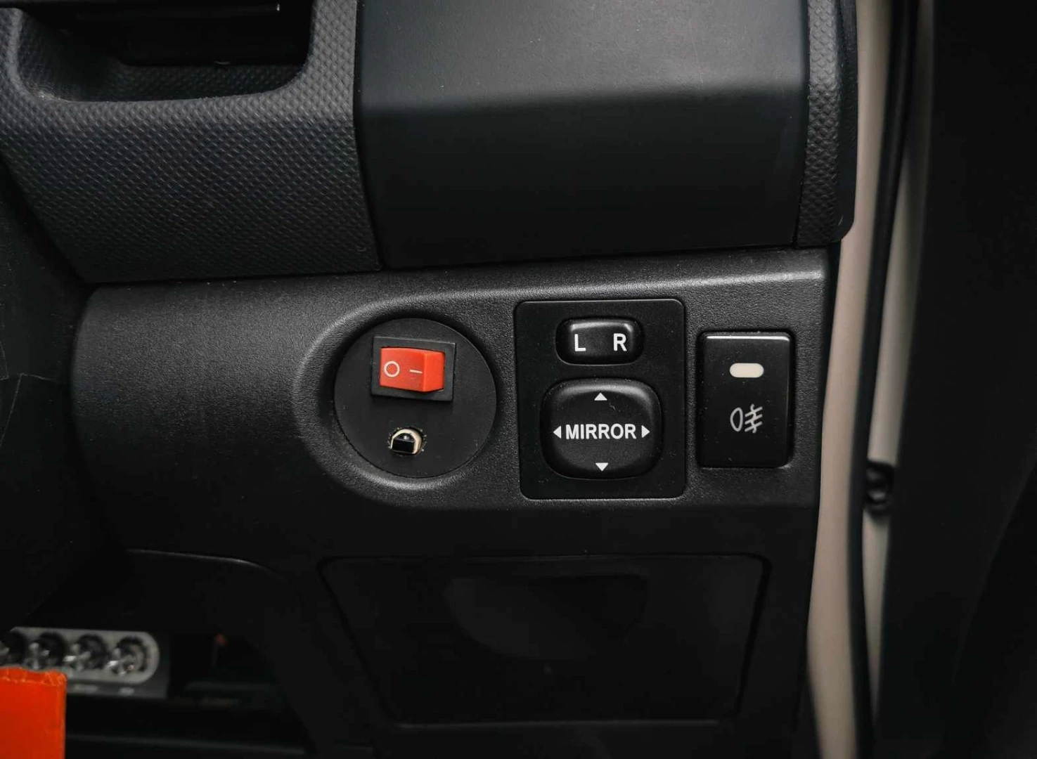 Toyota YARIS 1.5 E (MNC) - ภาพย่อที่ 9