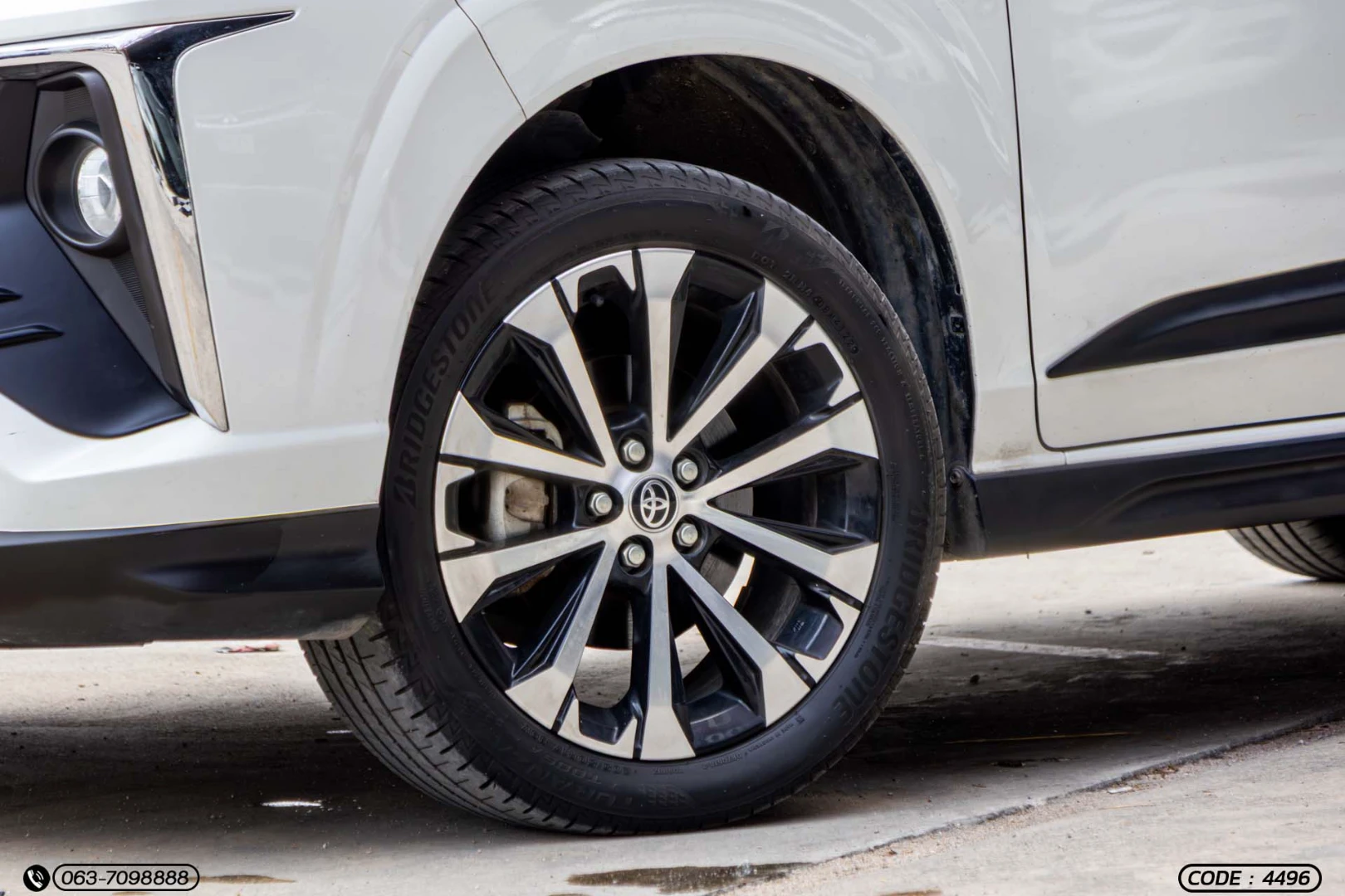 Toyota VELOZ 1.5 PREMIUM - ภาพย่อที่ 8