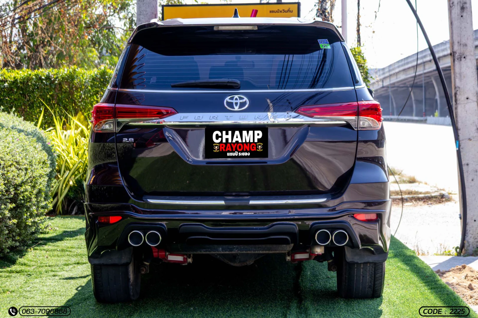 Toyota FORTUNER 2.8 V (MY15) - ภาพย่อที่ 8