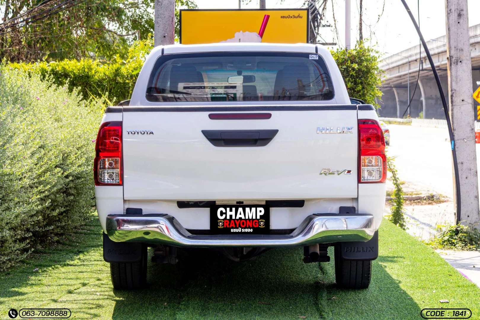 Toyota HILUX REVO DOUBLE CAB 2.4 MID Z EDITION (MY20) - ภาพย่อที่ 8