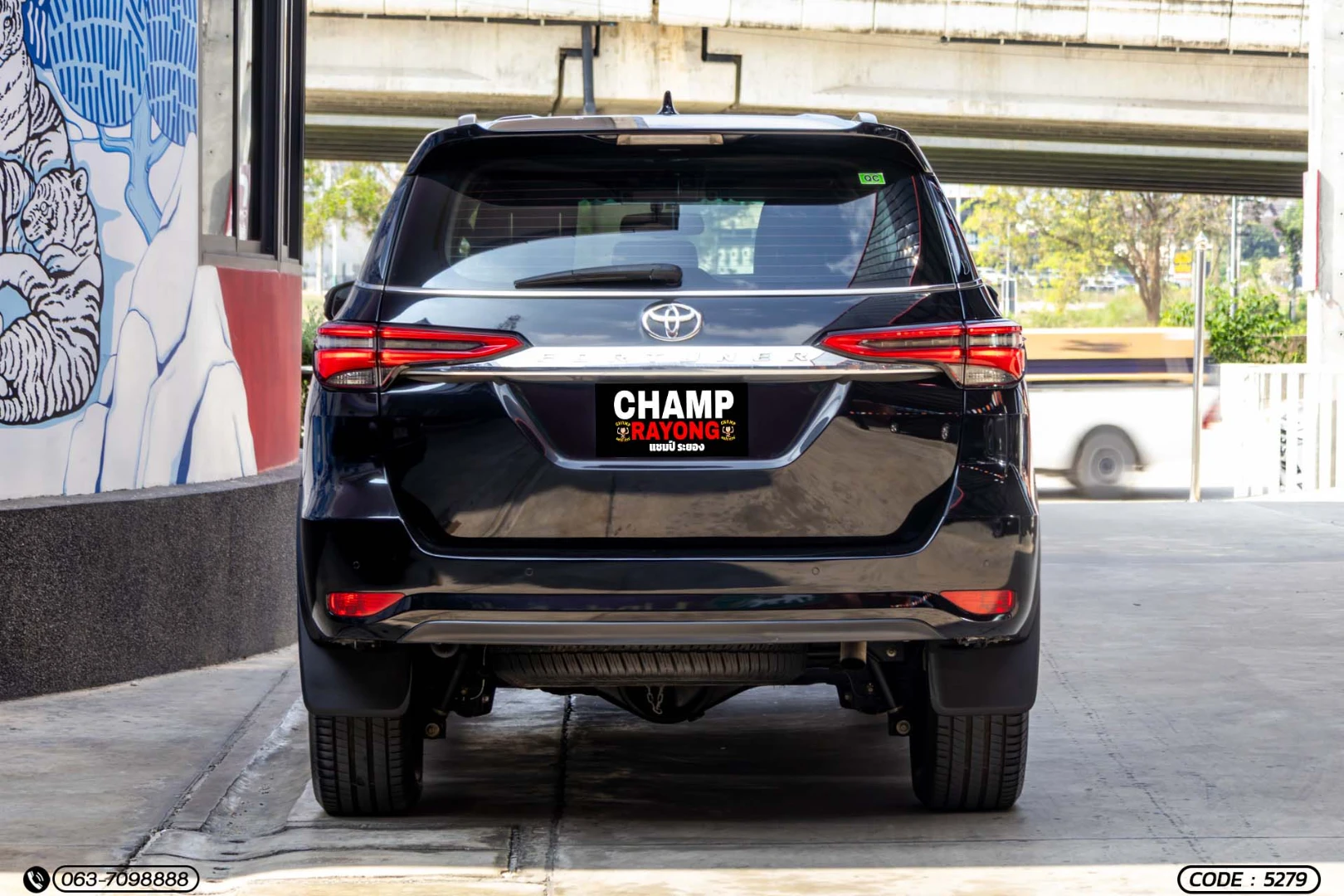 Toyota FORTUNER 2.4 V (MY20) - ภาพย่อที่ 8