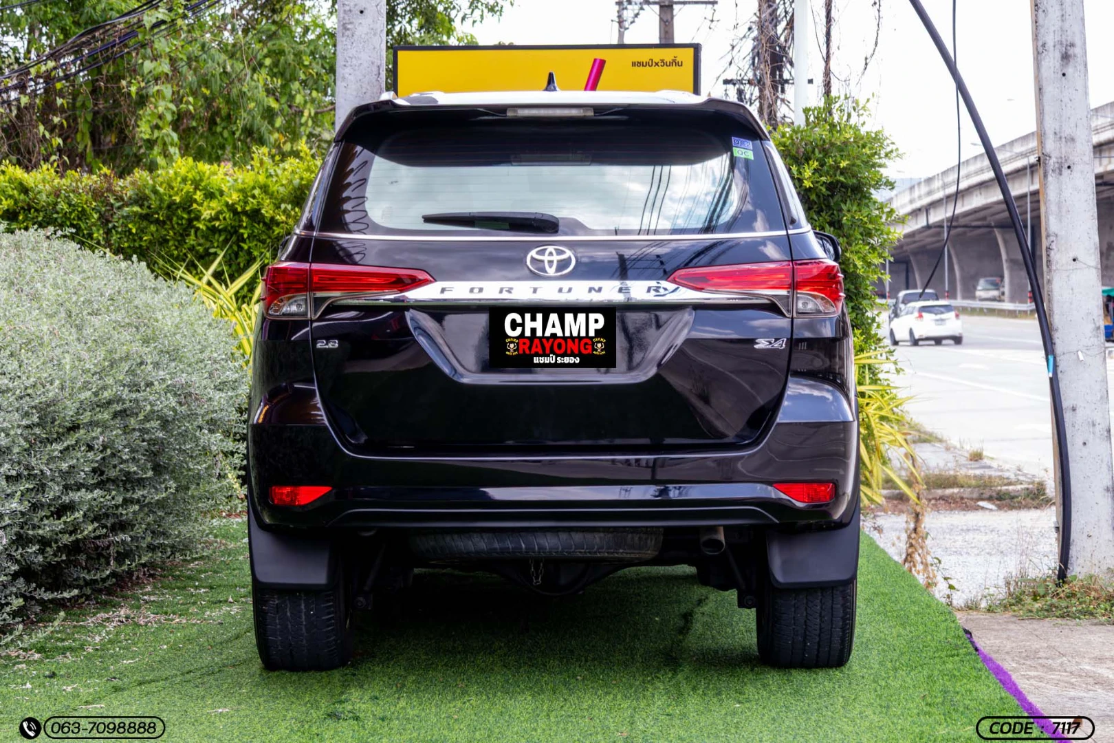 Toyota FORTUNER 2.4 V (MY15) (MNC) - ภาพย่อที่ 8
