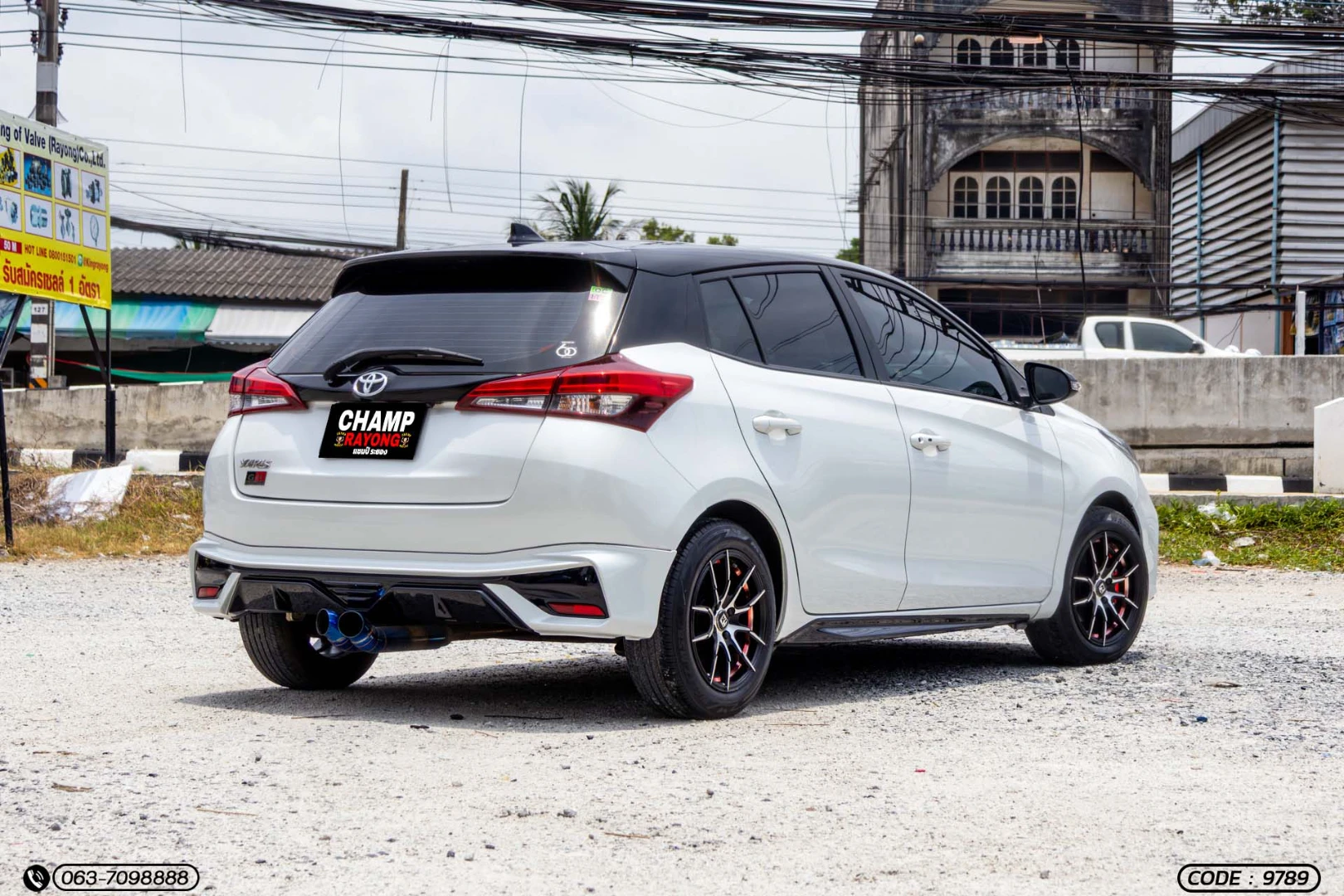 Toyota YARIS 1.2 SPORT PREMIUM (BLACK ROOF) (MY20) (MNC) - ภาพย่อที่ 8