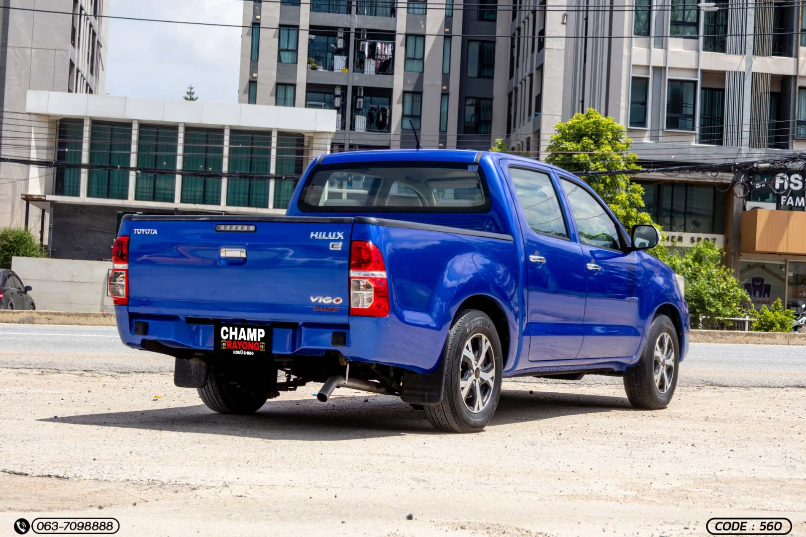 Toyota HILUX VIGO CHAMP DOUBLE CAB 2.7 E - ภาพย่อที่ 8