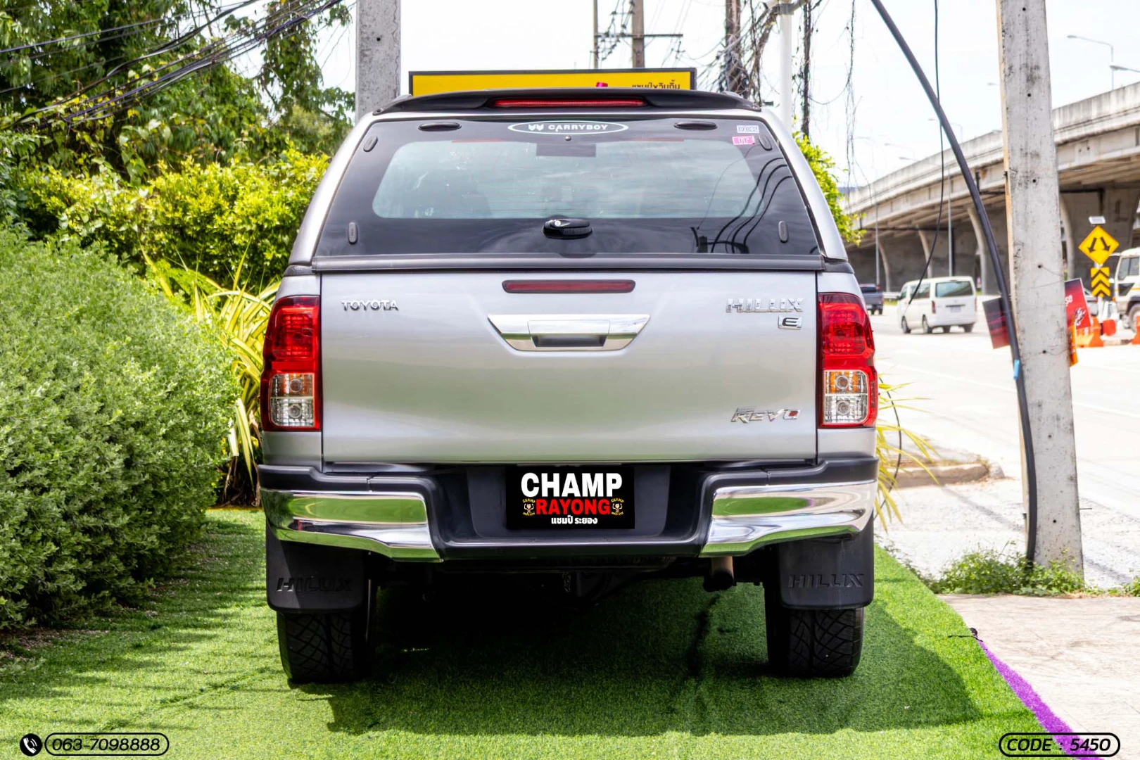 Toyota HILUX REVO DOUBLE CAB 2.4 E PRERUNNER (MY18) - ภาพย่อที่ 8
