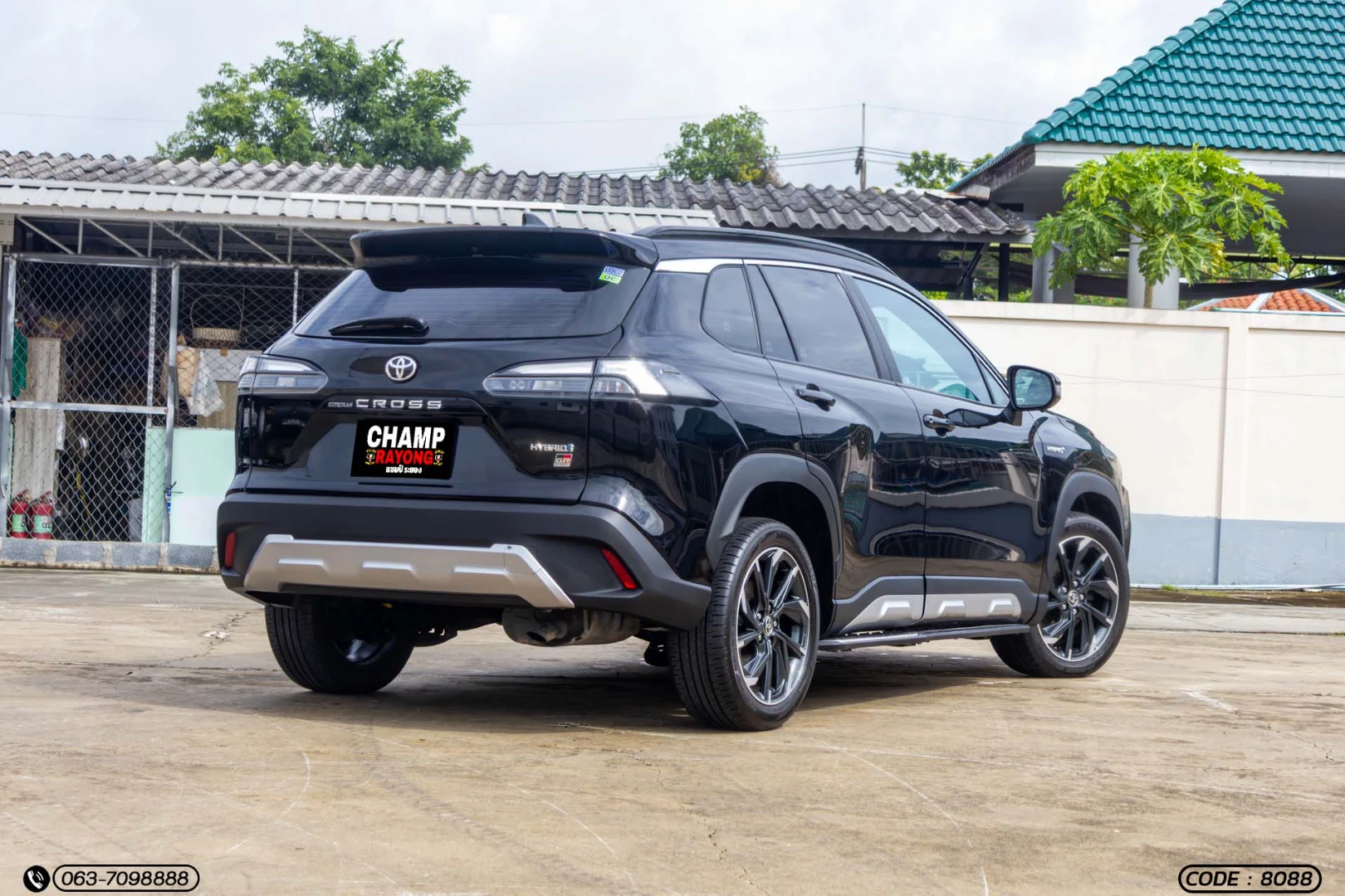 Toyota COROLLA CROSS 1.8 HYBRID GR SPORT - ภาพย่อที่ 8