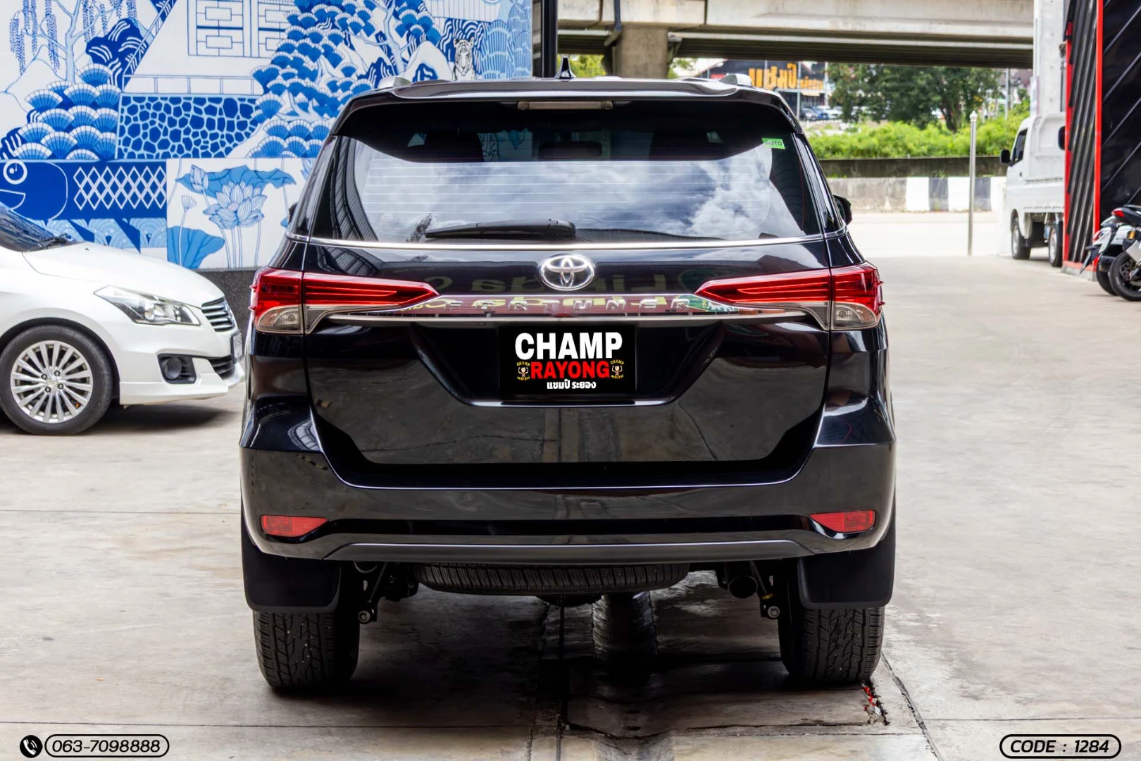 Toyota FORTUNER 2.4 V (MY15) (MNC) - ภาพย่อที่ 8