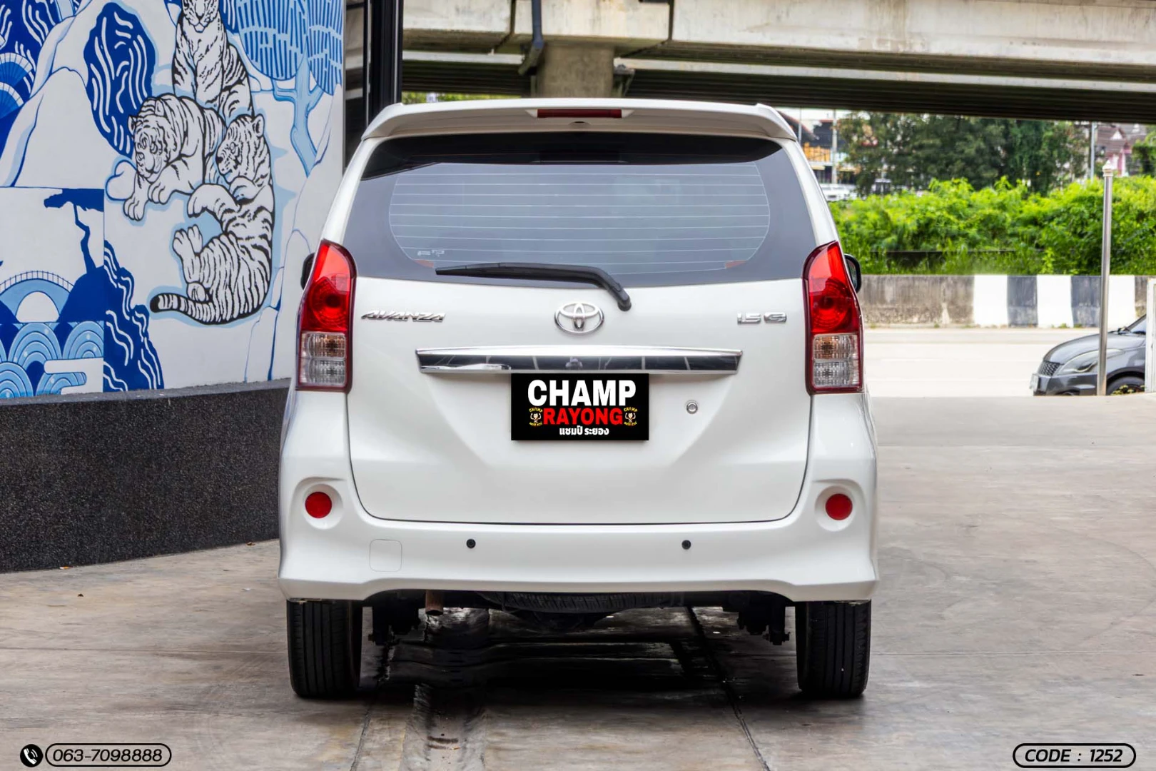 Toyota AVANZA 1.5 S (MY12) - ภาพย่อที่ 8